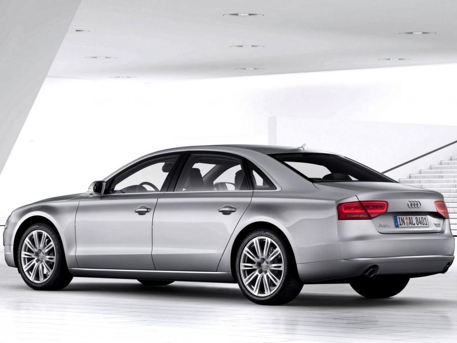  Audi A8 L TFSI Quattro (D4) 2010 года  (WW) (фото 19 из 25)